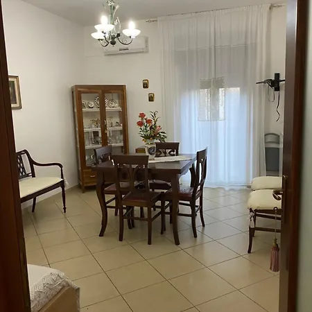 Cn Apartment *